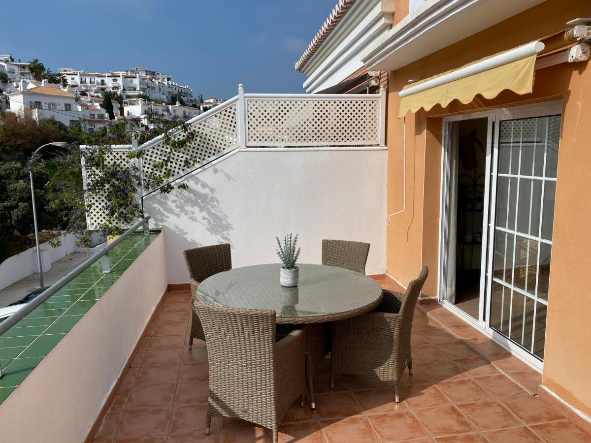 Playa Burriana Rubasol Nerja Apartment Luaran gambar